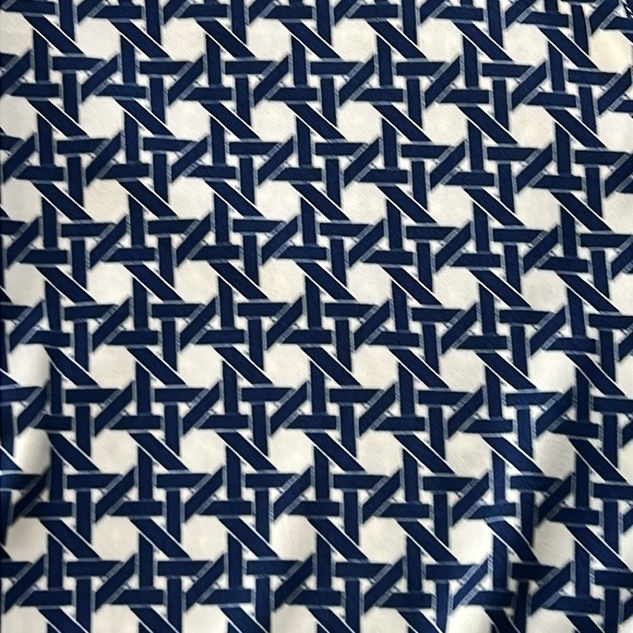 Leota Birds and the Bees Wrap Dress - Picture 4 of 5